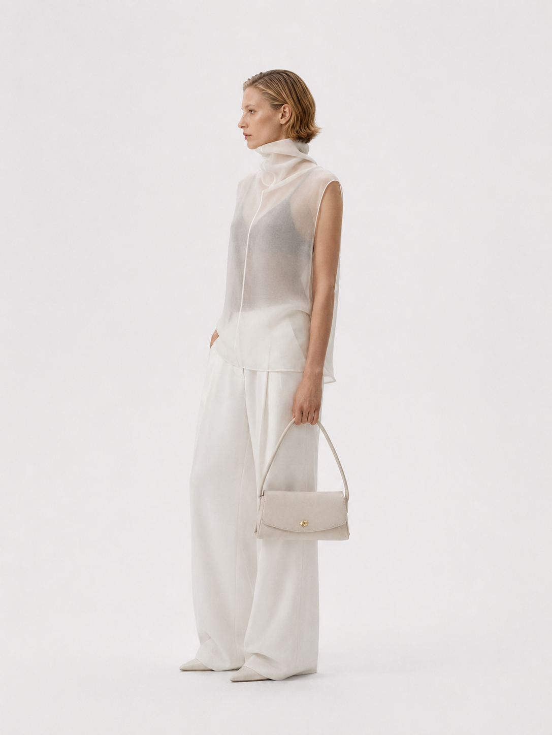 Cannoli S Cream Leather Bag