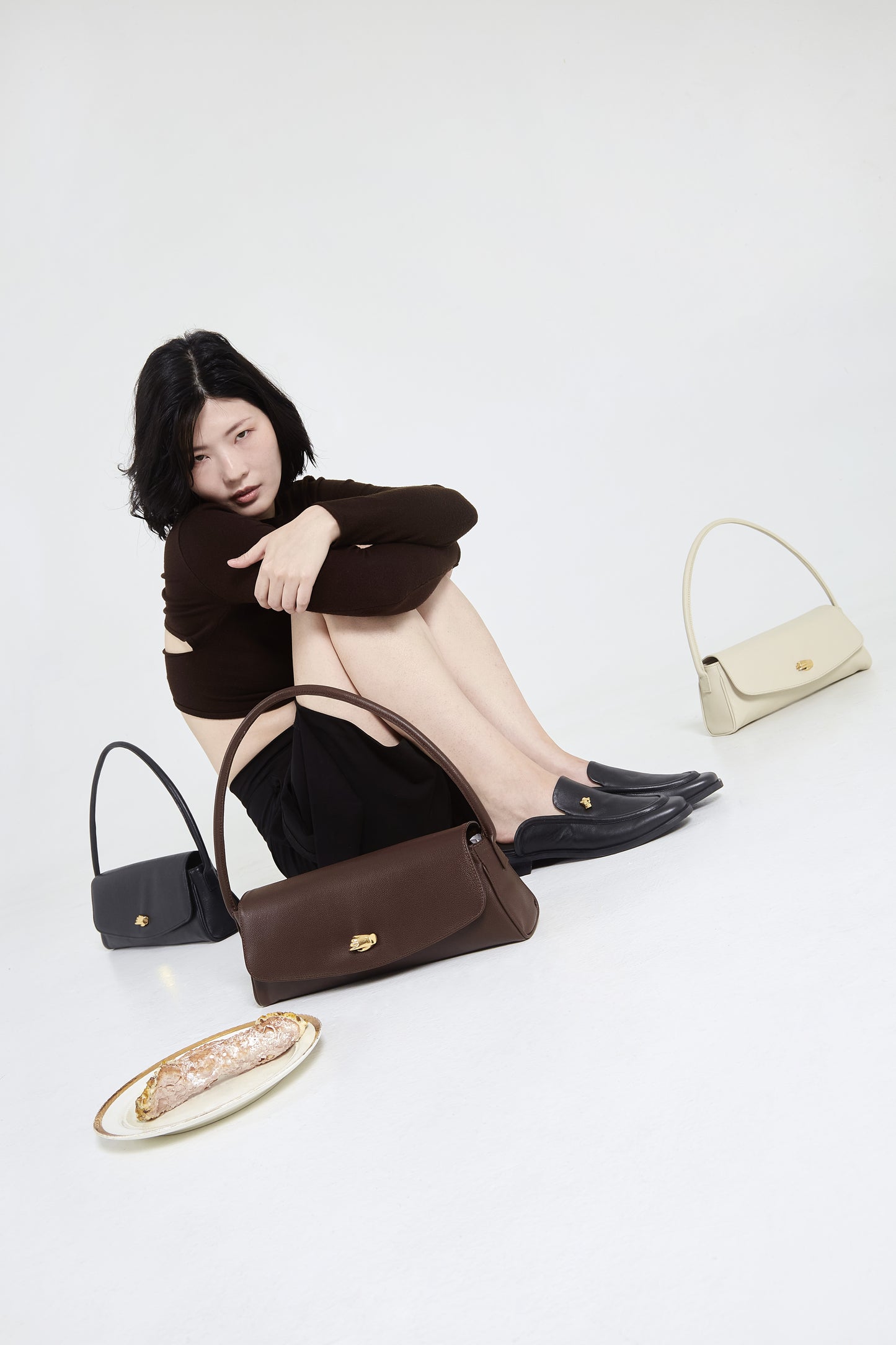 Cannoli M Cream Leather Bag
